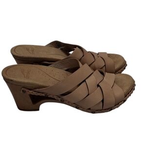 Dansko Women's Leather Woven Tan Wedge Sandals Size 36=5.5-6
